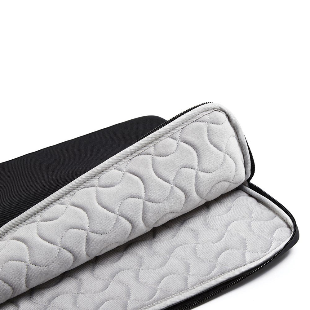XD Design 16" Laptop Sleeve XD Design 16" Laptop Sleeve