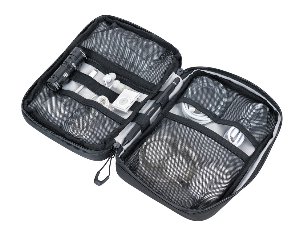 TROIKA Kabeltasche TROIKA BLACK CONNECTED TROIKA Kabeltasche TROIKA BLACK CONNECTED