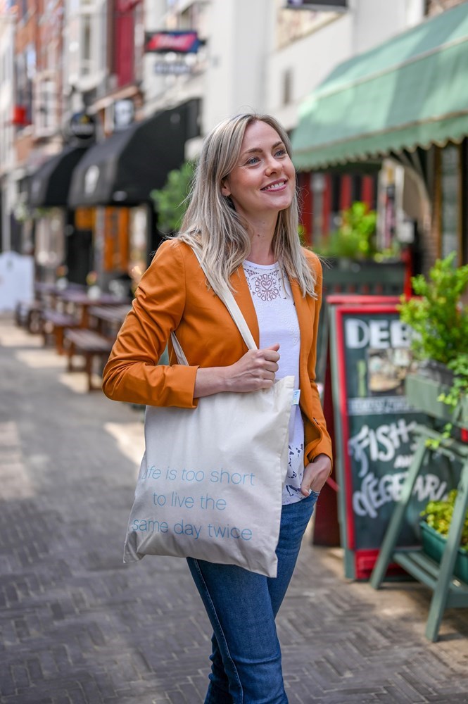 Baumwolltasche mit langen Henkeln, 135 gr/m² Baumwolltasche mit langen Henkeln, 135 gr/m²