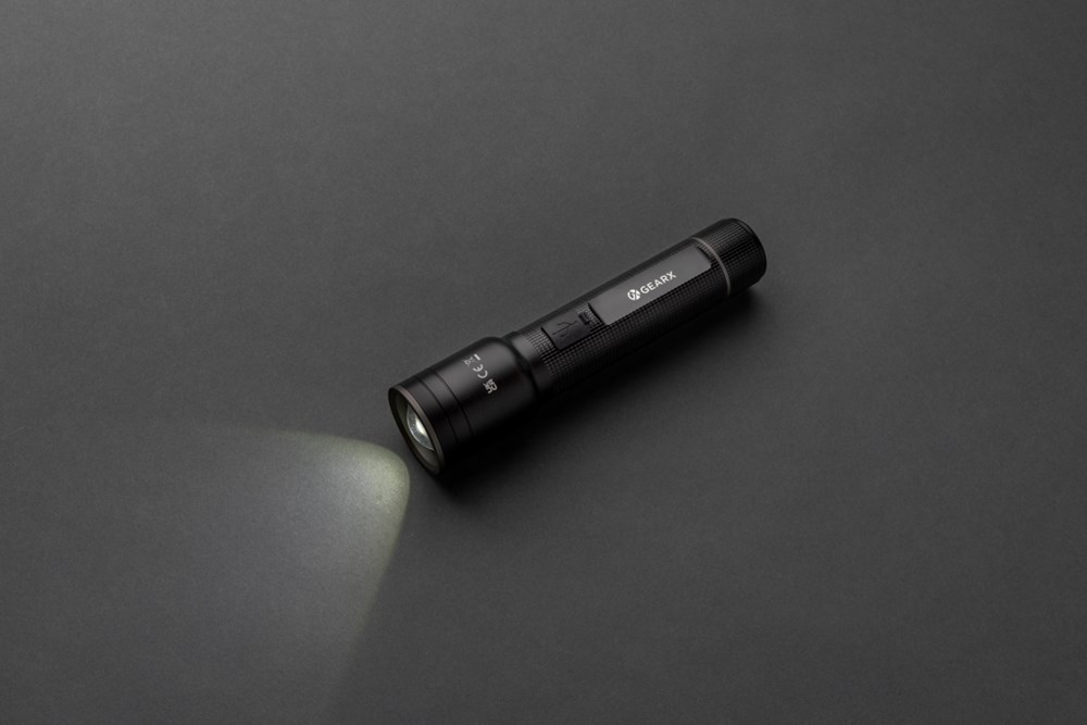 Heavy-Duty USB-Taschenlampe aus RCS recyceltem Aluminium Heavy-Duty USB-Taschenlampe aus RCS recyceltem Aluminium